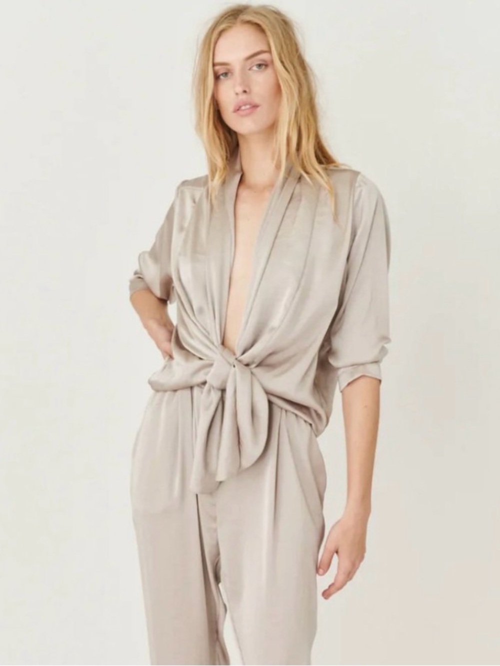 Overlover Tie-Front Satin Lounge Top in Light grey